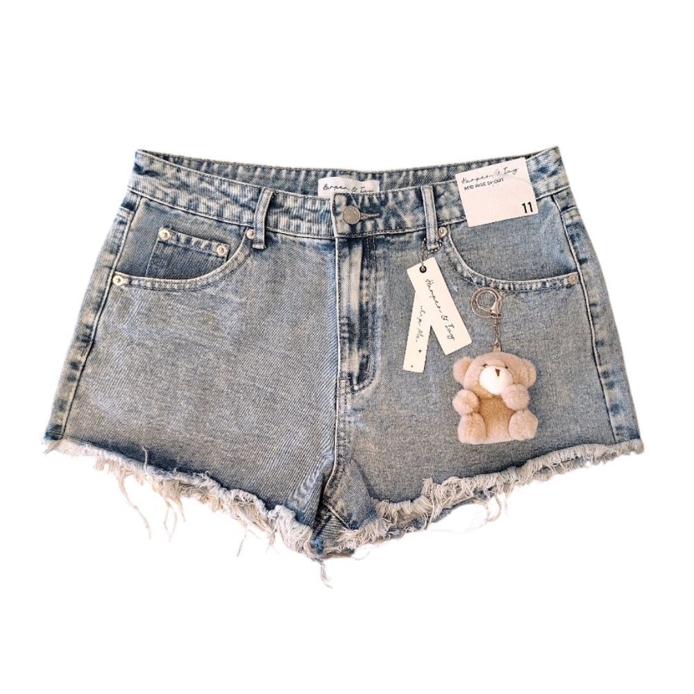 Harper & Ivy Distressed Denim Mid Rise Shortie Jean Shorts SZ 11 NWT Raw Hem‎